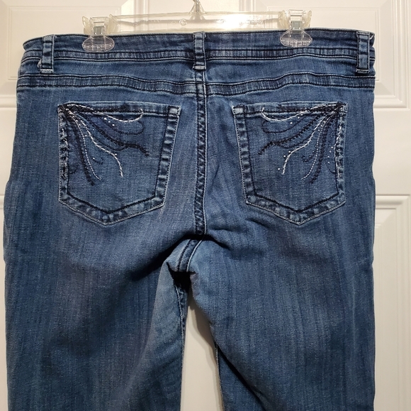 Lee Slender Secret Jeans - Picture 6 of 15